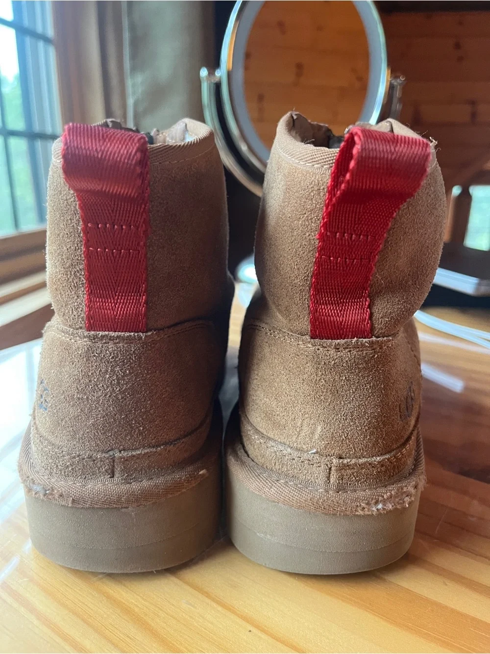 UGG Neumel Platform Zip Chestnut Suede Boots Size 10